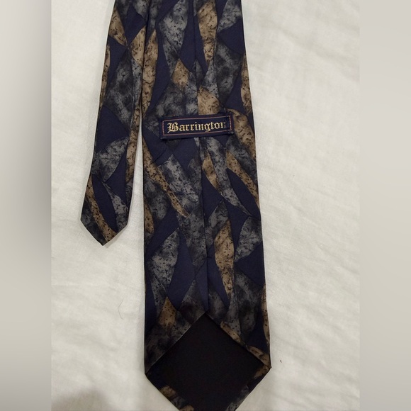 Stylish Abstract Patterned Tie - Picture 3 of 3